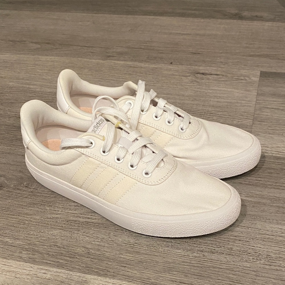 adidas Women's Cream Sneakers